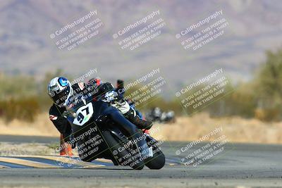 media/Jan-16-2022-CVMA (Sun) [[7f3d92989d]]/Race 2 Supersport Middleweight/